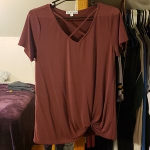 Maroon t shirt